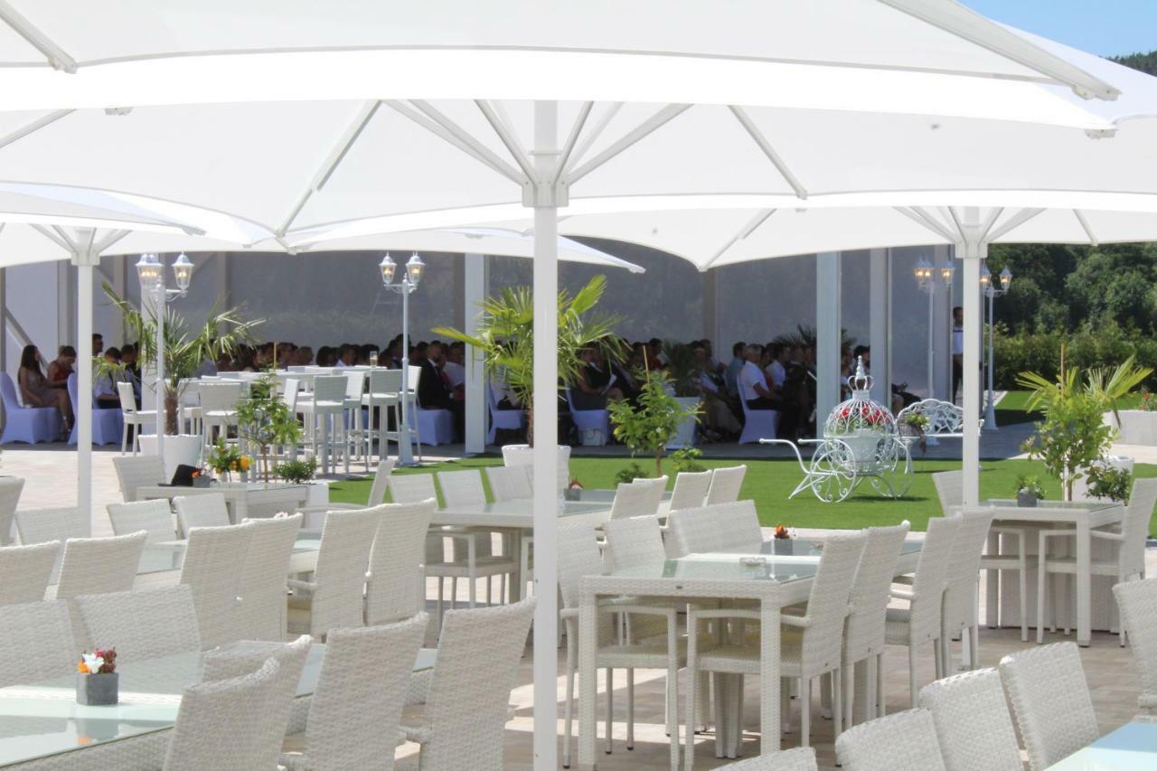 Landhotel Grabinger Schwandorf Bagian luar foto